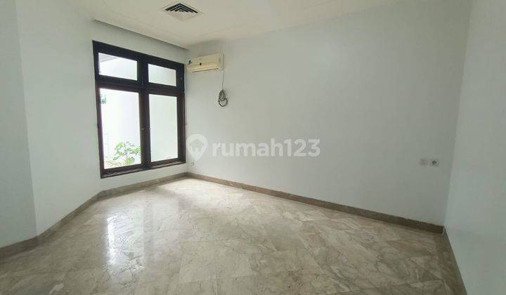 Nice House With Strategic And Easy Access Location At Pondok Indah