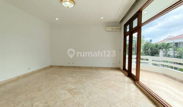 Nice House With Strategic And Easy Access Location At Pondok Indah