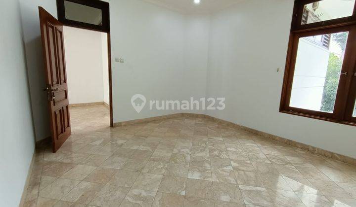 Nice House With Strategic And Easy Access Location At Pondok Indah