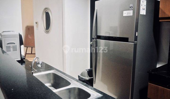 Nice 3br Apartment With Strategic Location At Essence Darmawangsa 8