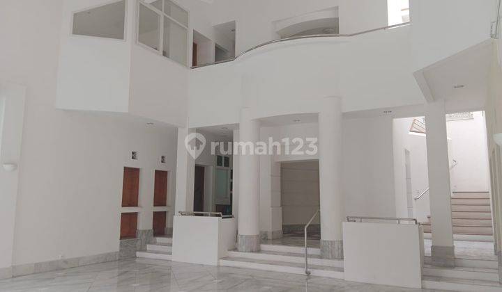 Nice And Spacious House With Easy Access Location At Pondok Indah 1