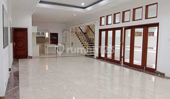 Nice And Spacious House Suitable For Office Or Business At Mataram Keb Baru Nice And Spacious House Suitable For Office Or Business At Mataram Keb Baru