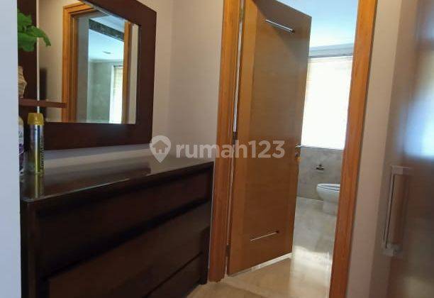 Nice And Spacious 5BR Penthouse With Strategic Location At Senayan Residence 2