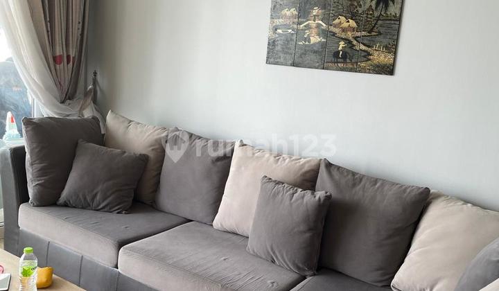 Nice and Furnished 3BR Apartment with Easy Access Location at Royale Springhill Nice and Furnished 3BR Apartment with Easy Access Location at Royale Springhill