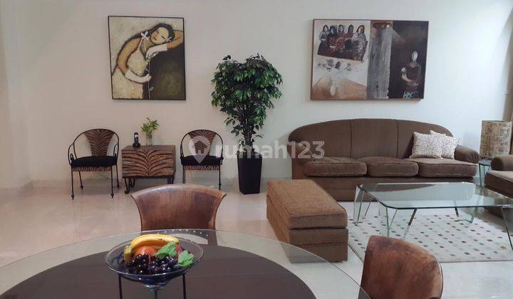 Nice Apt With Strategic And Easy Access Area At Pakubuwono Residence  1