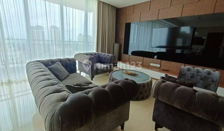 Nice And Spacious Apt With Complete Facilities At Pakubuwono Signature 1