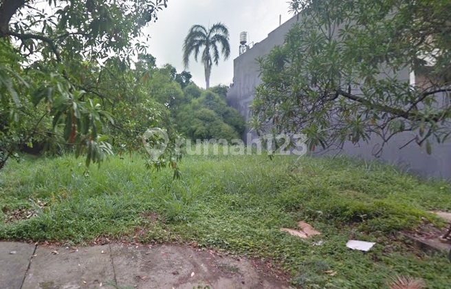 Tanah dgn Lokasi Bagus dan Strategis Di Villa Hijau, Pondok Indah