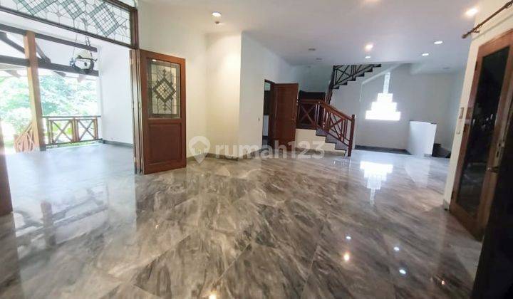 Nice And Spacious House With Strategic Location At Bukit Golf Pondok Indah 2