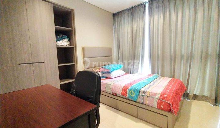 Nicely Furnished 3BR Apartment At The Residence Ciputra World 2 2