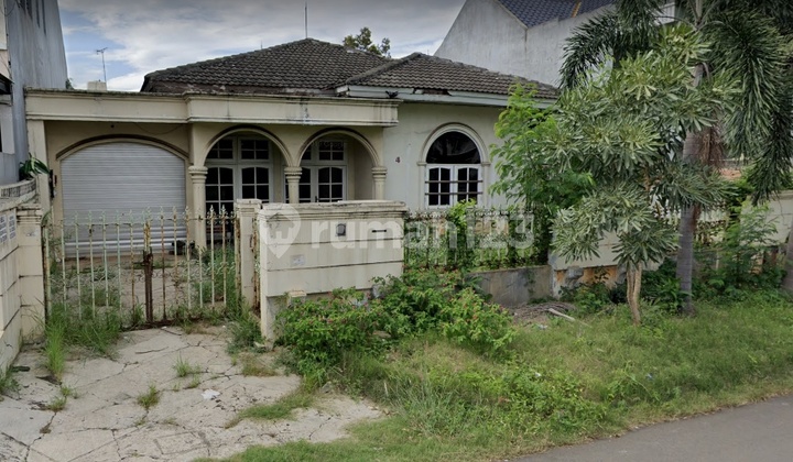 Tanah Luas Berlokasi Strategis di Prime Area Pondok Indah