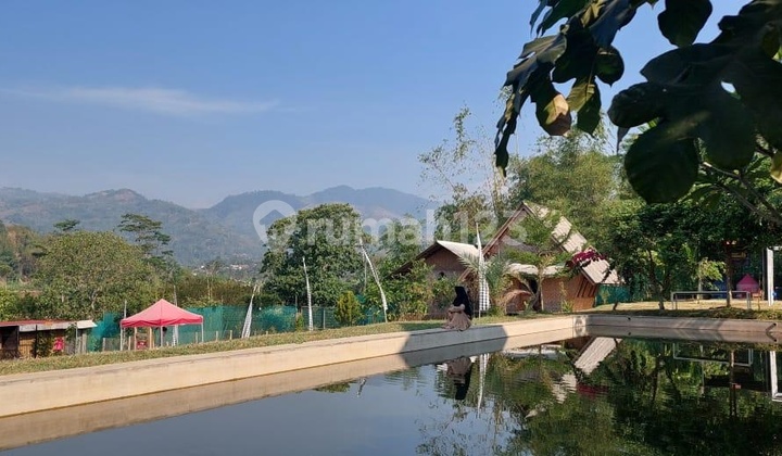 Villa Luas Dgn Lokasi Strategis di Villa Kurma Astaraja Bandung 2