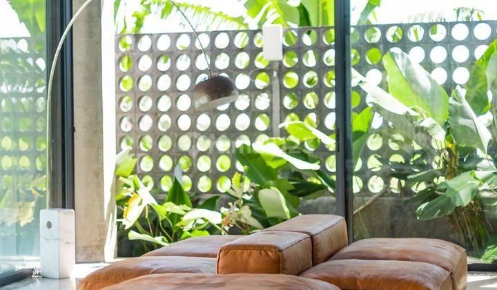 Modern Industrial Home With Rice Paddies In The Center Of Canggu  5