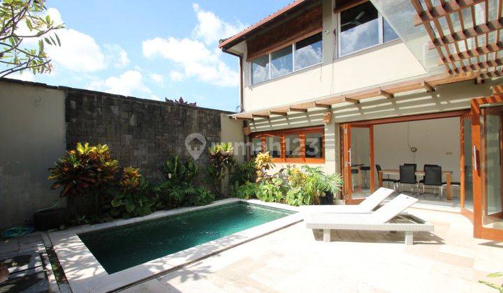 Invest wisely in your future with this affordable freehold four-bedroom villa for sale, providing a perfect balance of space, quality, and affordability 1