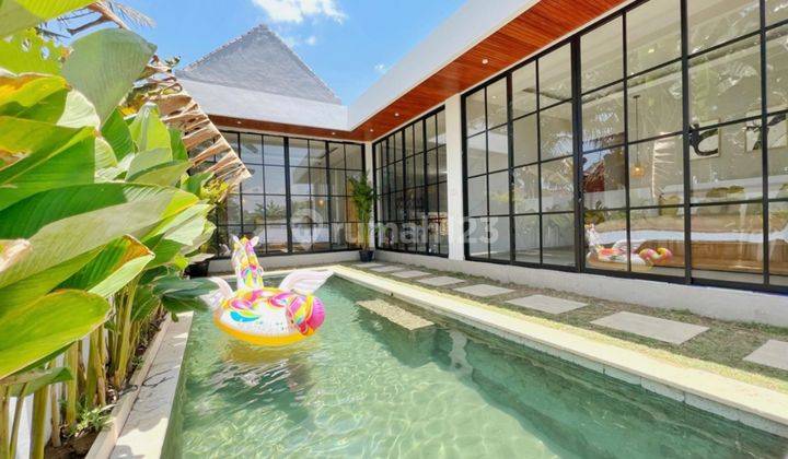 Secluded Oasis in Munggu: A Charming 2-Bedroom Villa Escape in Bali- comfort for living 1