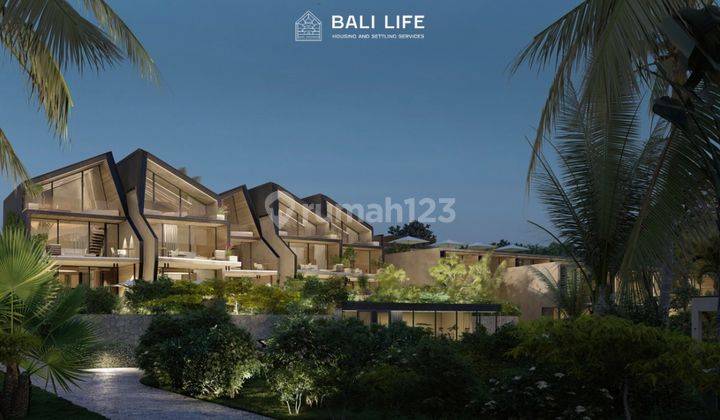 This luxury villa complex in Balangan offers five units for sale, each featuring three bedrooms and a modern design 2