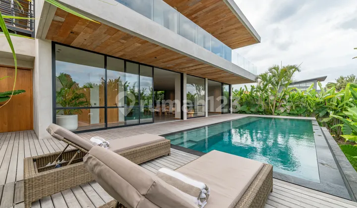 Elegant 4-bedroom Villa In Pererenan/tiying Tutul