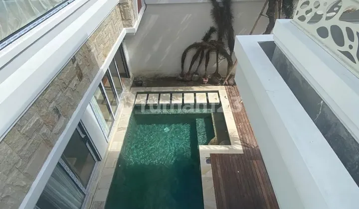 Brand New Modern 3-bedroom Freehold Villa In Tranquil Cepaka