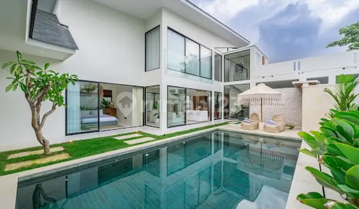 4 Bedroom Modern Villa In Seminyak Close To Everywhere 4 Bedroom Modern Villa In Seminyak Close To Everywhere