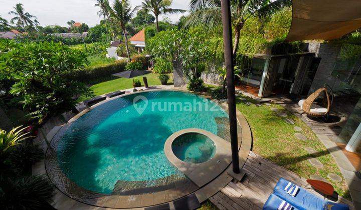 5 Bedroom Villa With Ricefield View 1