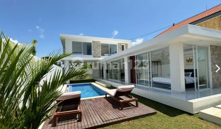 Full Furnished Tropical Villa In Kerobokan