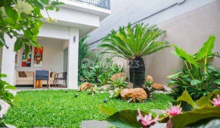 4 BED ROOM PRIVATE POOL
LOCATION JL RAYA ULUWATU (NEAR GWK)
 10
