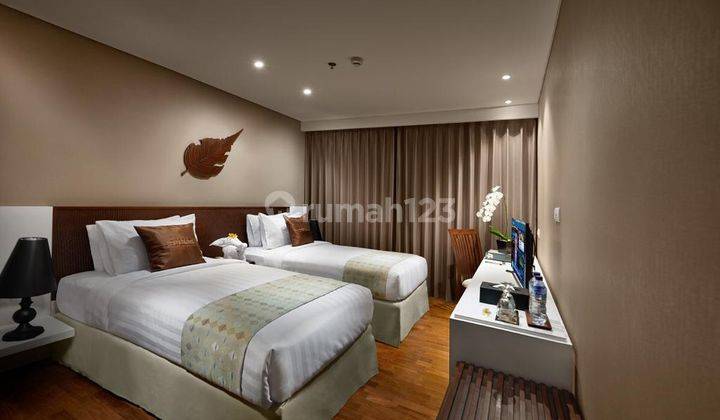 ONE OF THE LUXURY VILLAS IN THE HILL RESORT COMPLEX 7