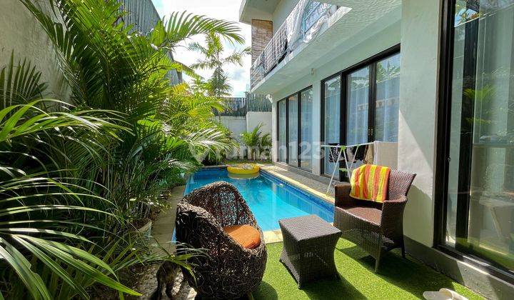 AVAILABLE FOR YEARLY RENT MODERN DESIGN HOUSE WITH FURNISHED AT KEROBOKAN 1