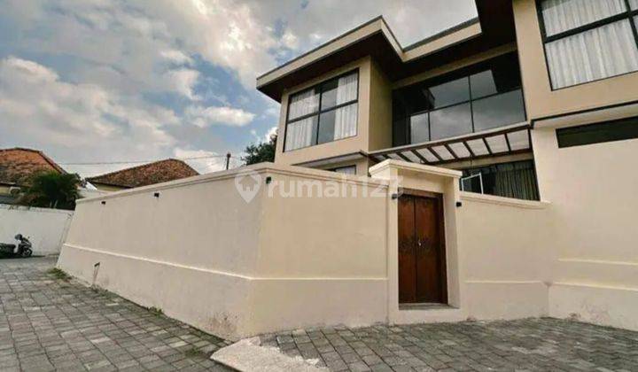 FREEHOLD 3BR VILLA AT PERERENAN  1