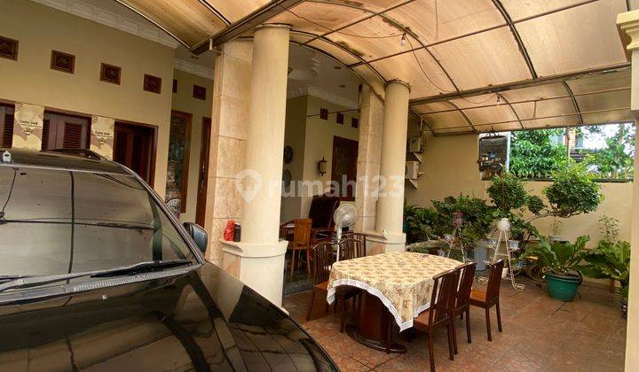 Rumah Dijual By Owner di Jakarta Barat Semi Furnished SHM 2