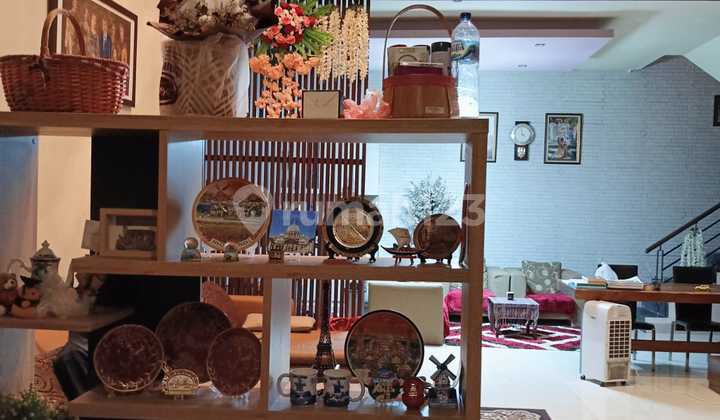 Dijual Rumah Lantai 2 Jln Imam Bonjol Denpasar Dijual Rumah Lantai 2 Jln Imam Bonjol Denpasar