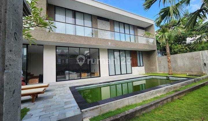 Dijual villa baru nusa dua 1