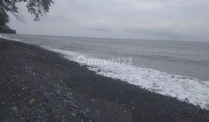 For sale, 159 acres of land in Tejakula, roadside and beach 2