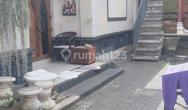 Dijual Rumah Style Bali Pusat Kota Denpasar 2