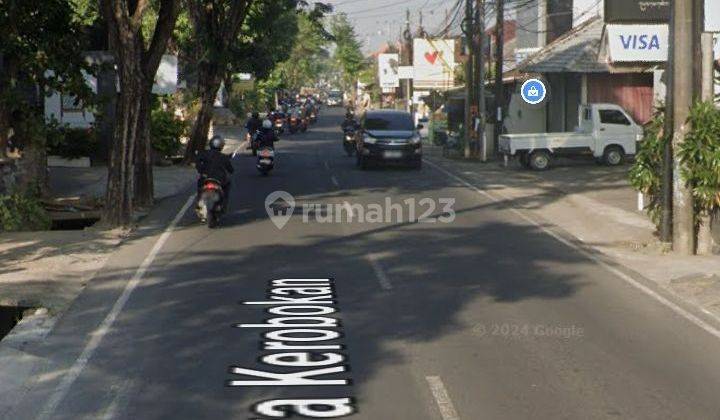 For Sale 79.05 Are Land with Shophouse Building on Kerobokan Highway 2