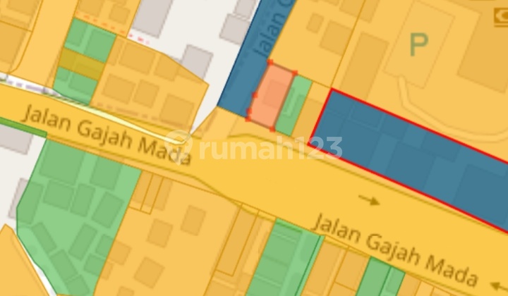 For Sale 4-Story Shophouse on Gajah Mada Street, Tabanan 2