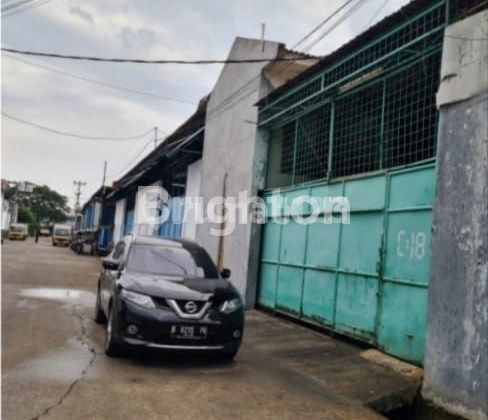 Gudang siap pakai di Juri mudi, 5 menit ke bandara Soetta Gudang siap pakai di Juri mudi, 5 menit ke bandara Soetta