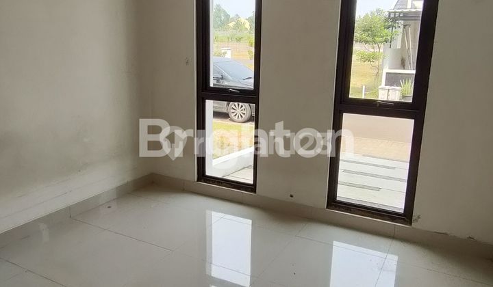 A neat, comfortable, and ready-to-occupy 1-story house