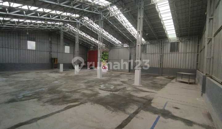 Ready-to-Use Warehouse on Diklat Pemda Street - Bojong Nangka - Tangerang