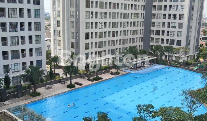 Apartemen M-Town Residence Tower F View Kolam Renang di Gading Serpong. 1