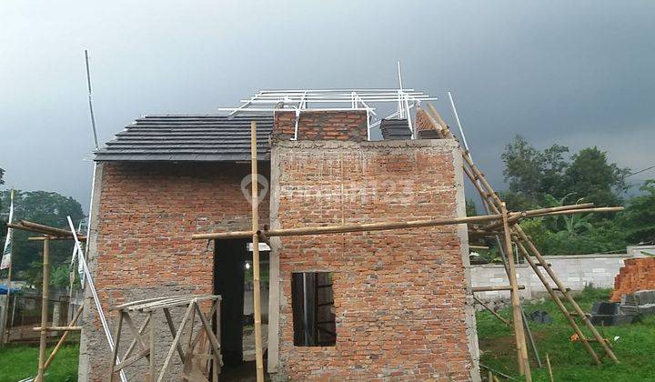 Rumah minimalis full.bata merah di bogor sejuk termewah 2