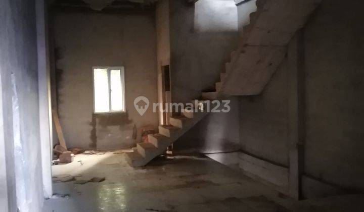 Ruko 3 Lantai di Jalan Perdana Dekat Dengan Megamall Dan Untan 2
