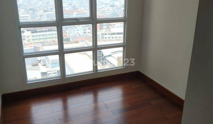 Apartement Lucky Tower Residence 2 BR Unfurnished Bagus 4