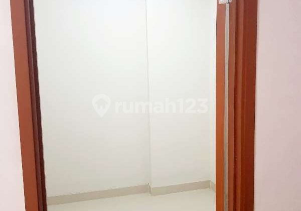 Dijual Apartemen Green Park View Daan Mogot 2Br Unfurnished 2
