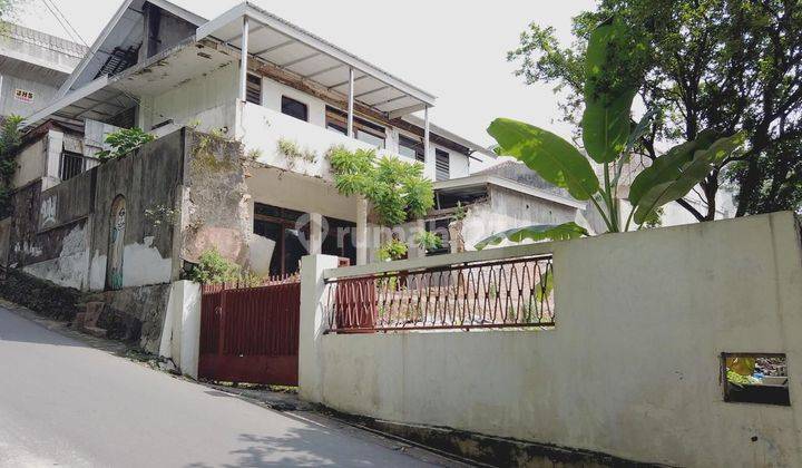 Dijual Kavling Komersial di Prapanca Lokasi Strategis Hoek 2