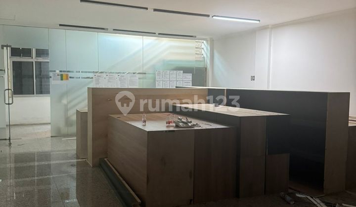 For Rent: Shop House in Grogol, Strategic Location, Suitable for Business 2