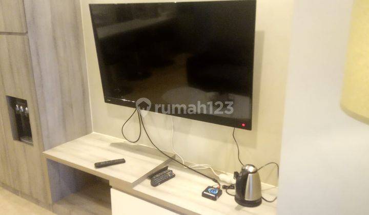 Unit Bagus Disewakan Apartemen Sudirman Suite 3BR Furnished 2