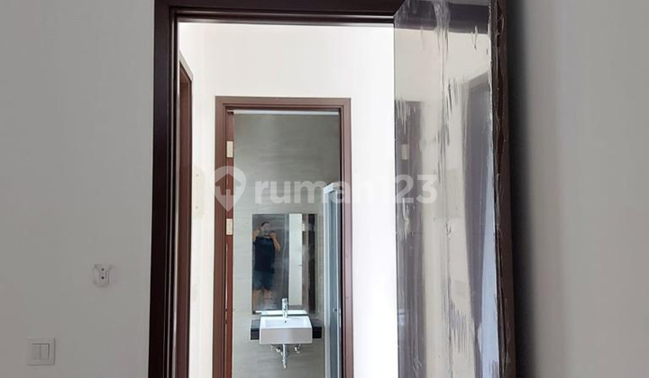 Rumah Hoek Di Pik 2 3
