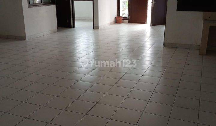 Tawaran Terbatas Nih Bos, Rumah 2lt Dijual di Taman Holis Indah 1 1