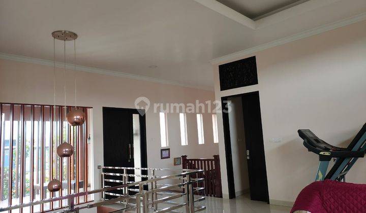 For Sale Rumah 2 Tingkat Semi Furnish Bagus Banget Shay, Sangat Terawat Adem Ada Di Leuwisari Kota Bandung 2