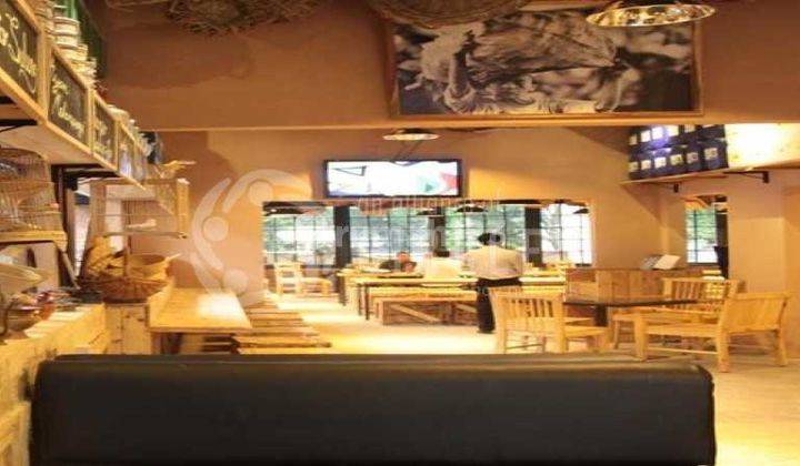 Cocok Banget Buat Usaha, Bonus Seluruh Furniture Dijual Rumah Ruang Usaha di Riau Bandung 2